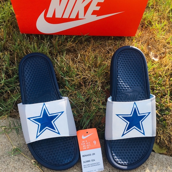 cowboys nike slides